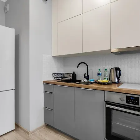 Wlochy Klinkierowa Comfort By Bookinghost * Βαρσοβία