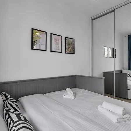 Wlochy Klinkierowa Comfort By Bookinghost *